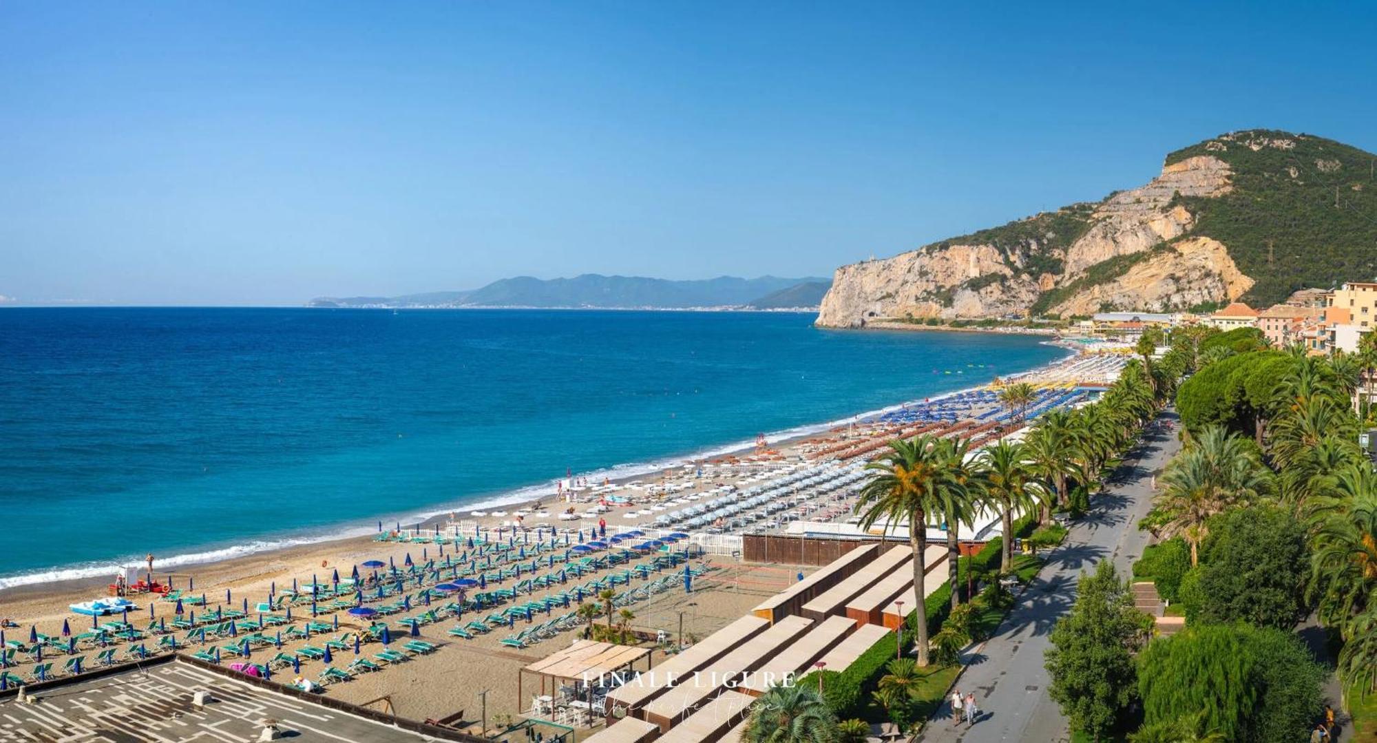 100 Metri Dal Mare Relax A Due Passi Dal Centro Finale Ligure Exterior foto